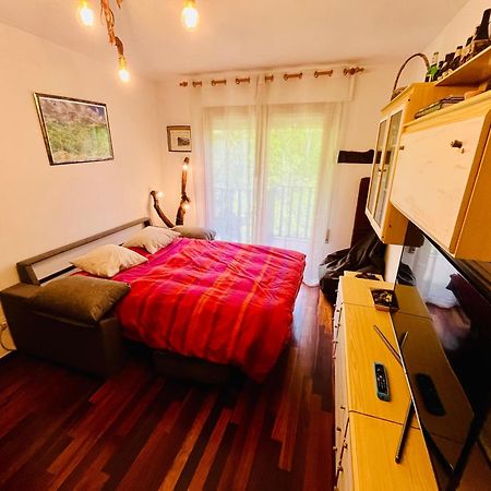 El Refugio De La Ardilla, Apartamento Canfranc-Estacion Zewnętrze zdjęcie
