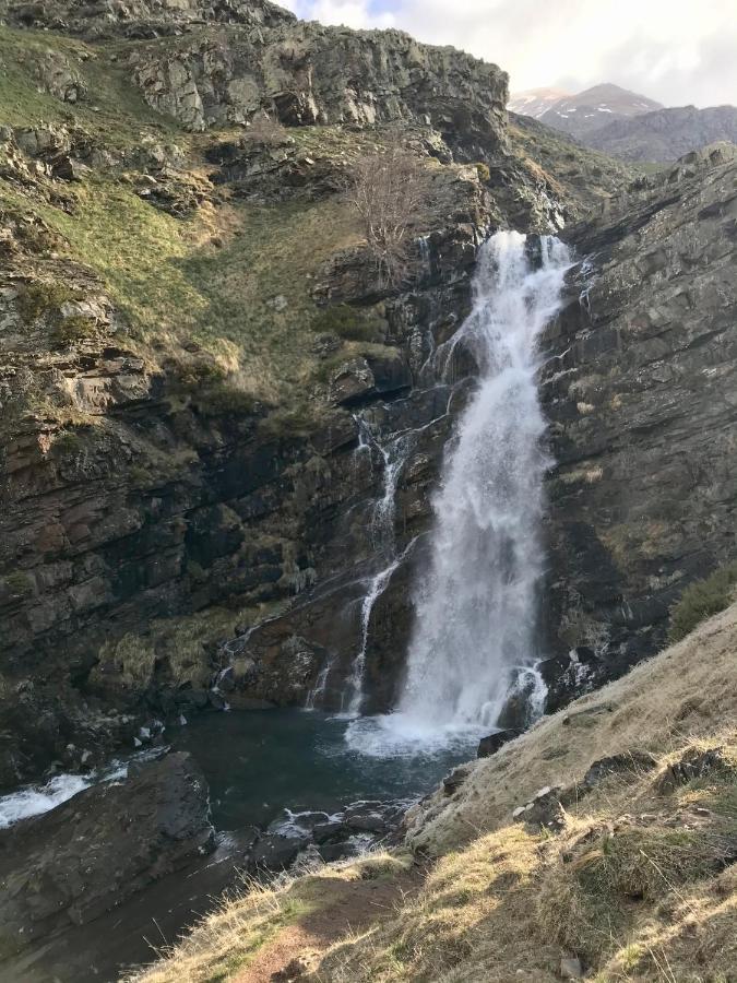 El Refugio De La Ardilla, Apartamento Canfranc-Estacion Zewnętrze zdjęcie