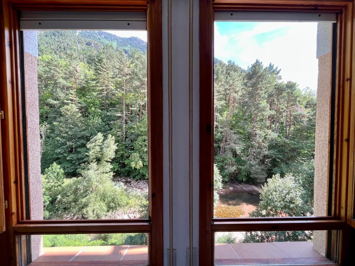 El Refugio De La Ardilla, Apartamento Canfranc-Estacion Zewnętrze zdjęcie