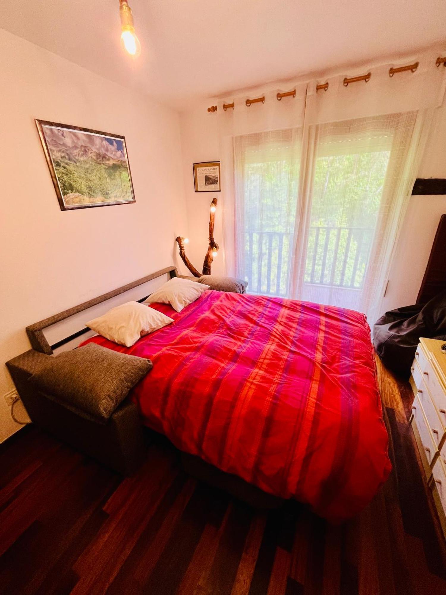 El Refugio De La Ardilla, Apartamento Canfranc-Estacion Zewnętrze zdjęcie