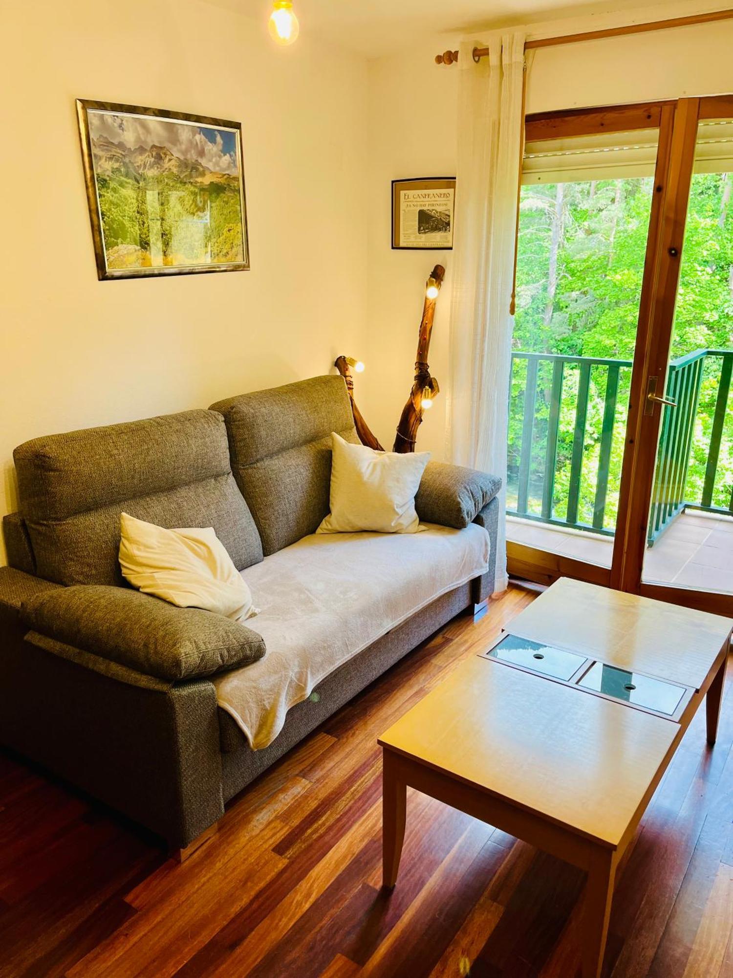 El Refugio De La Ardilla, Apartamento Canfranc-Estacion Zewnętrze zdjęcie
