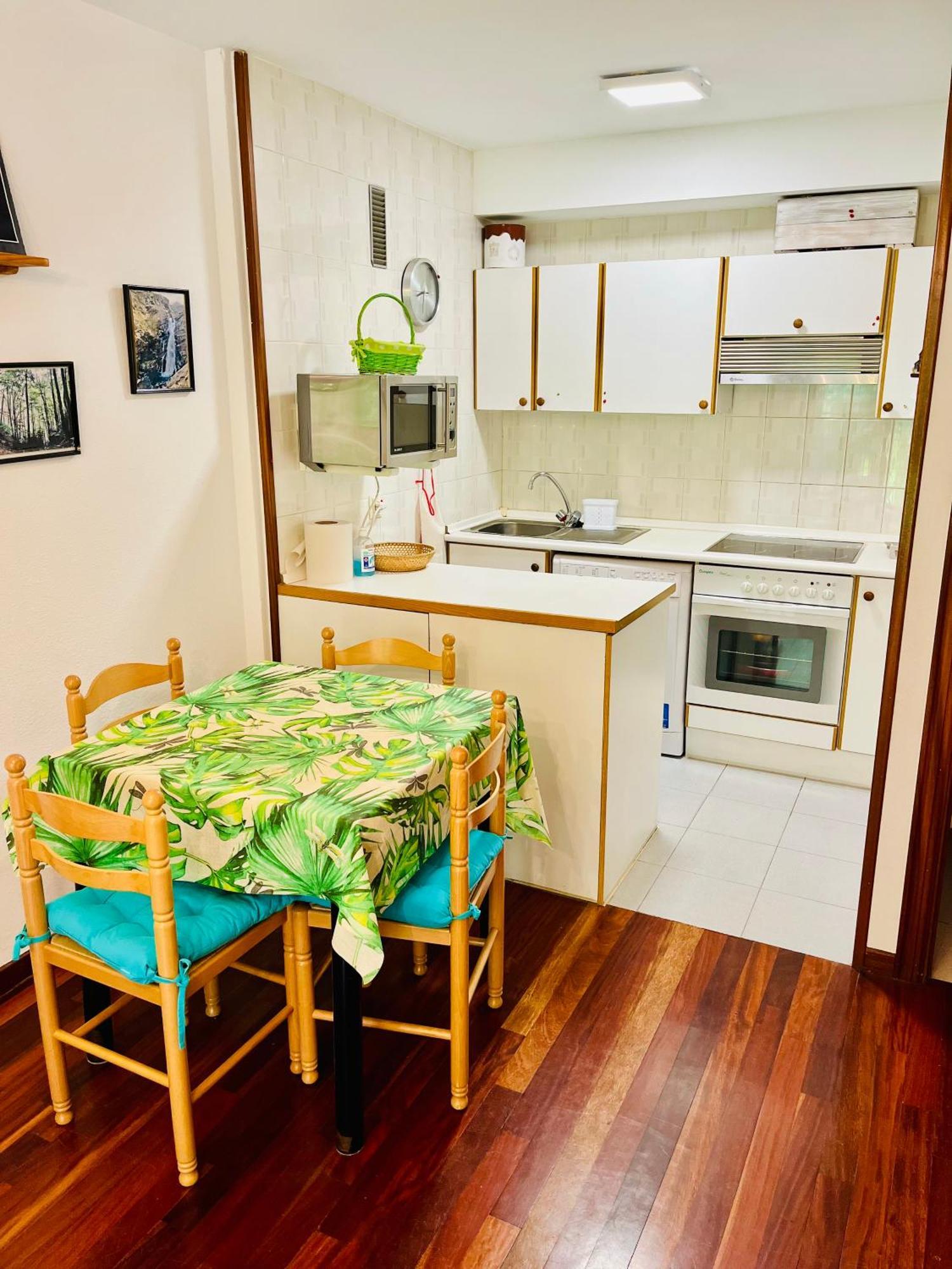 El Refugio De La Ardilla, Apartamento Canfranc-Estacion Zewnętrze zdjęcie